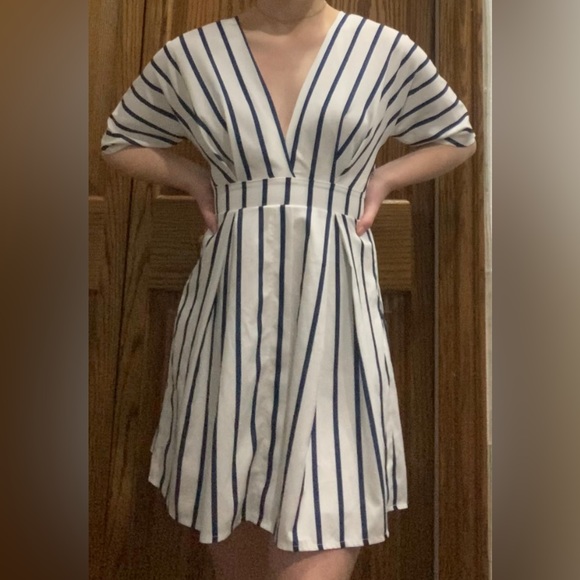 Striped SHEIN Dress - Picture 3 of 3